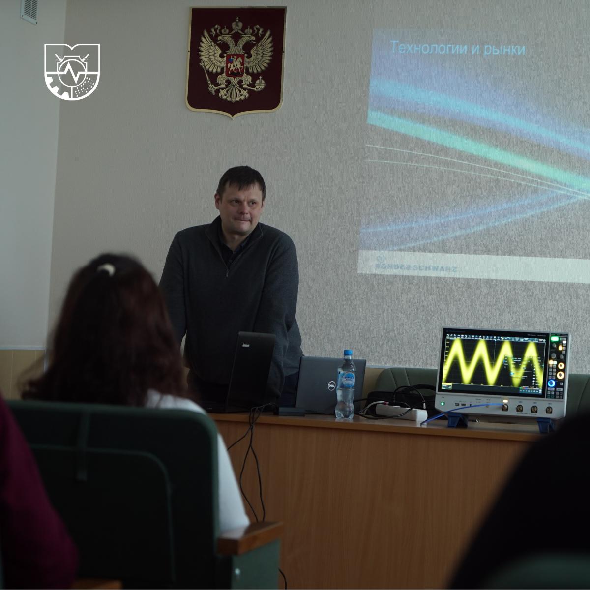 Лидеры мирового рынка электронного оборудования в МИ ВлГУ
