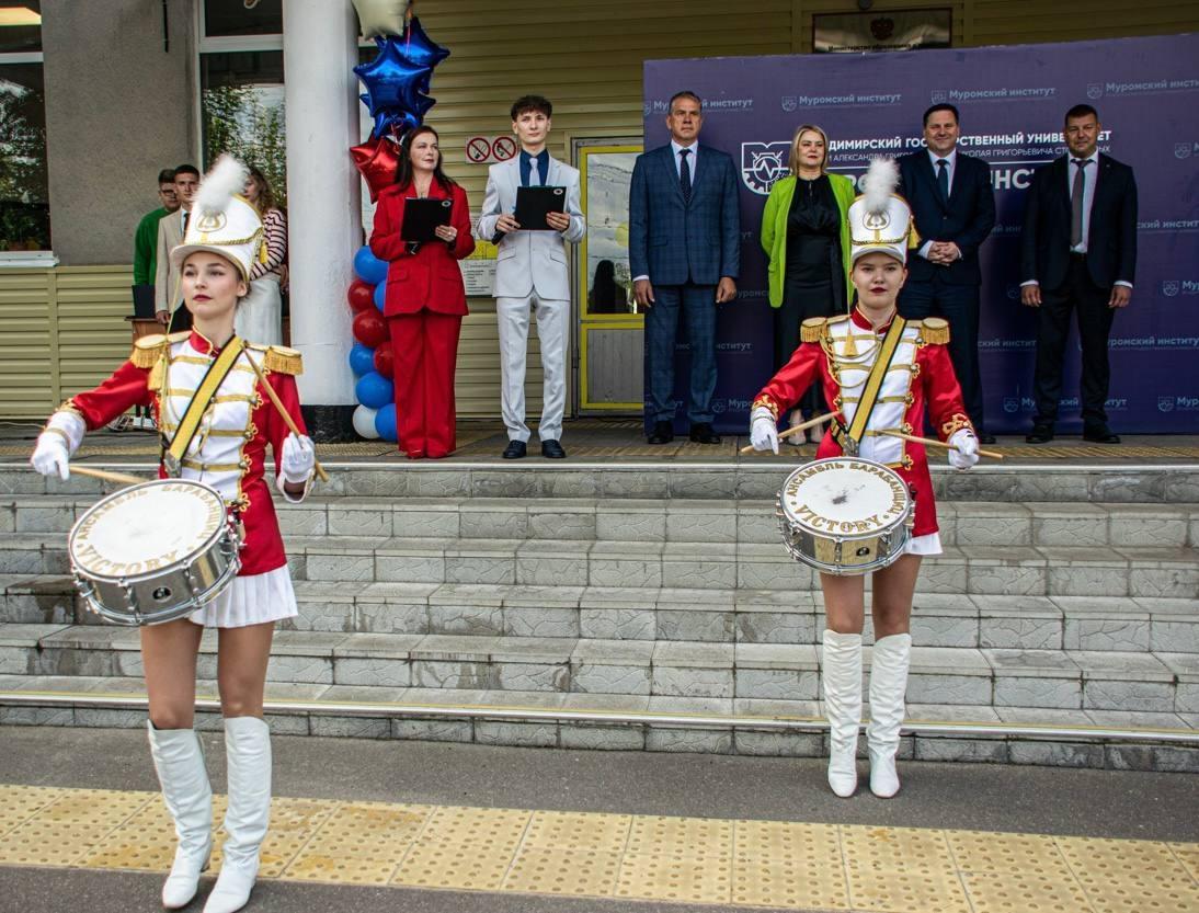 430 новых историй успеха: Муромский институт ВлГУ приветствует первокурсников