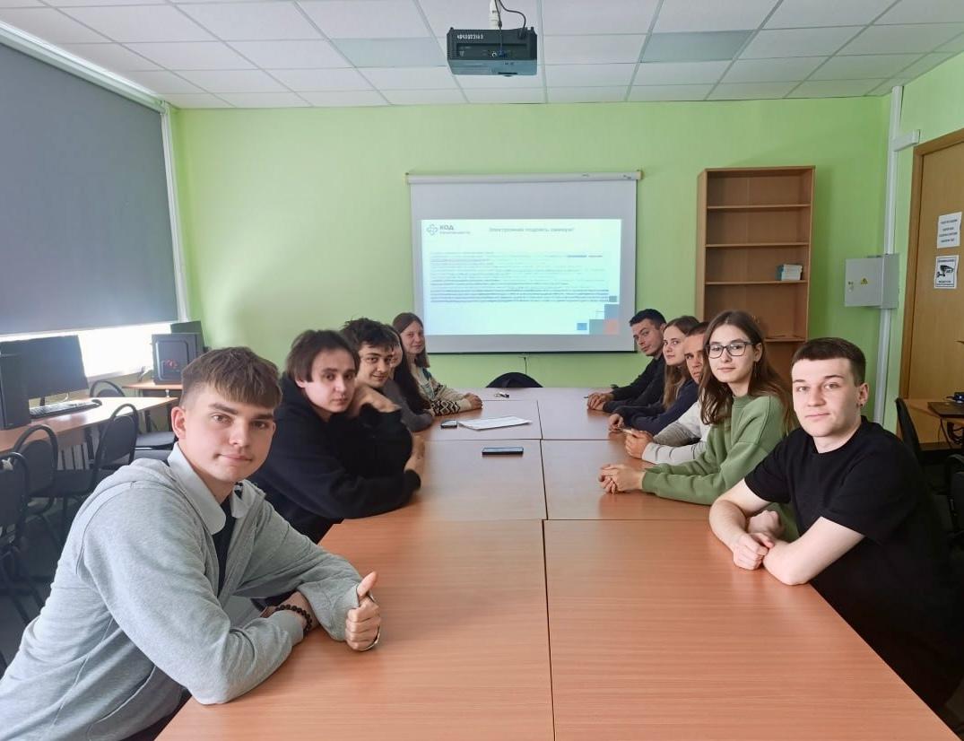 Кибербезопасность — это мы. И наши партнеры из «Кода Безопасности».