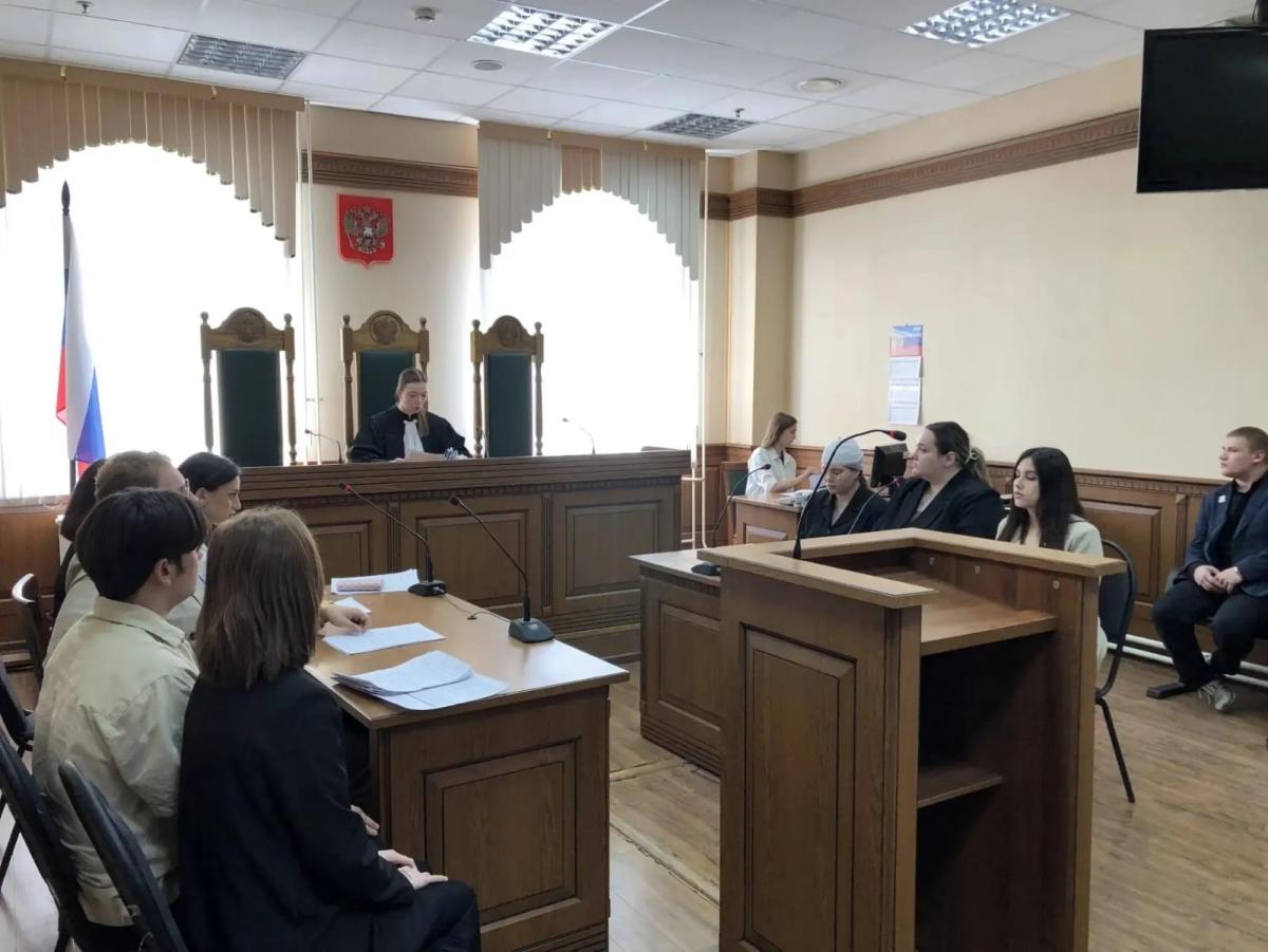 Суд идет! Студенты Муромского института в Областном суде