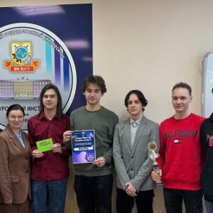 В середине марта киберспортсмены Муромского Института провели серию виртуальных сражений — при поддержке профсоюзной организации МИВлГУ и компьютерного клуба «CyberDog» состоялся внутренний турнир по Counter Strike 2!