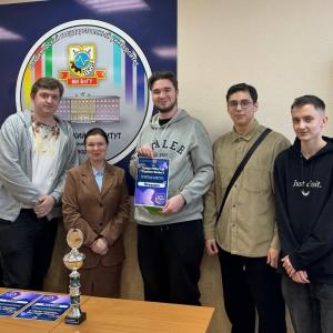 В середине марта киберспортсмены Муромского Института провели серию виртуальных сражений — при поддержке профсоюзной организации МИВлГУ и компьютерного клуба «CyberDog» состоялся внутренний турнир по Counter Strike 2!