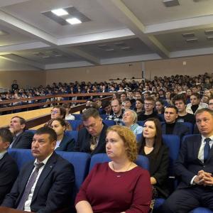 От машинного обучения к большим языковым моделям: лекция в МИВлГУ от ведущего специалиста РАН по искусственному интеллекту