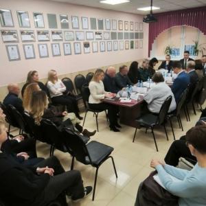 Наши будущие адвокаты и судьи обсудили будущее профессии с правовой элитой области