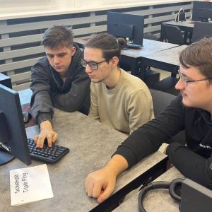 Первый этап конкурса "Python vs Спорт" завершился победой студентов СПО МИ ВлГУ