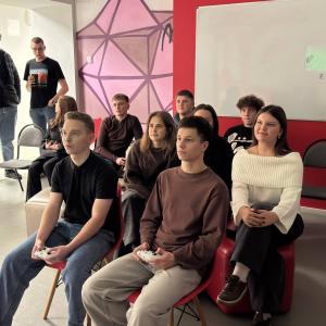 В МИВлГУ успешно прошел II Чемпионат по фиджитал-мини-футболу.