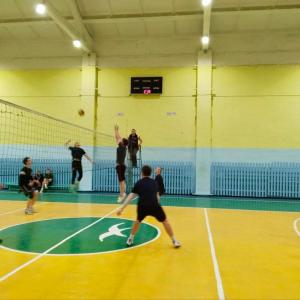 🏆 ФИТР на высоте! Стали чемпионами МИВлГУ по волейболу!