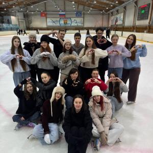 «День студента» на льду