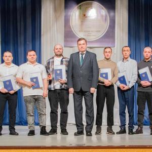 190 историй успеха. В Муромском институте ВлГУ вручили дипломы выпускникам очно-заочной и заочной форм обучения.