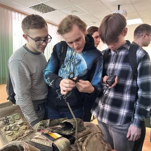 От тактической медицины до боевых дронов: встреча студентов института с ветераном СВО Виталием Рунушкиным